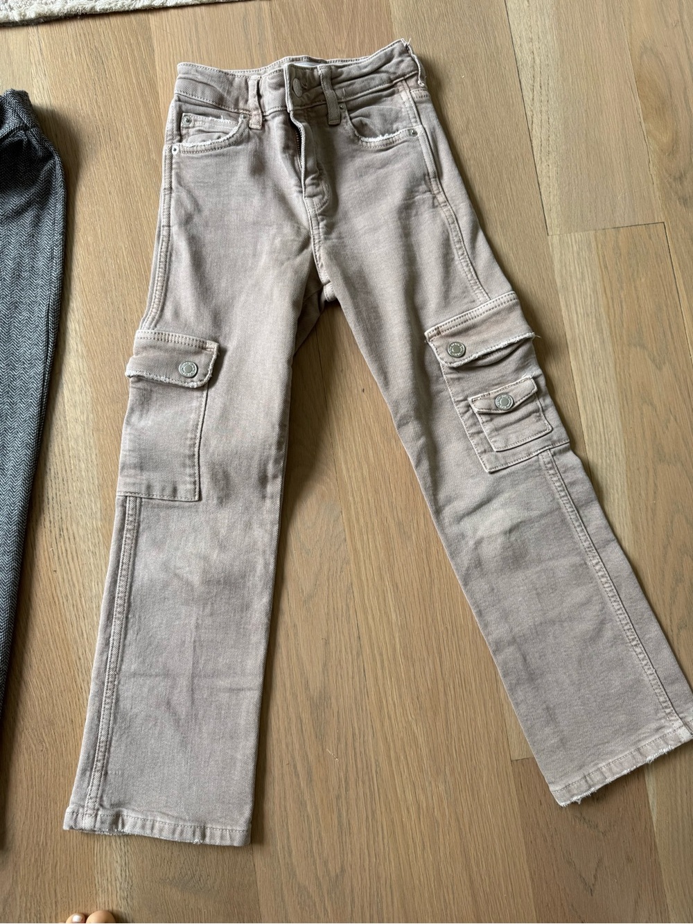 Girl’s Pants - Sizes 8-10 - Excellent Condition